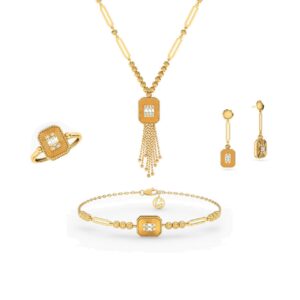 مجموعة الأطقم