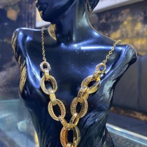 قلادة جروميت